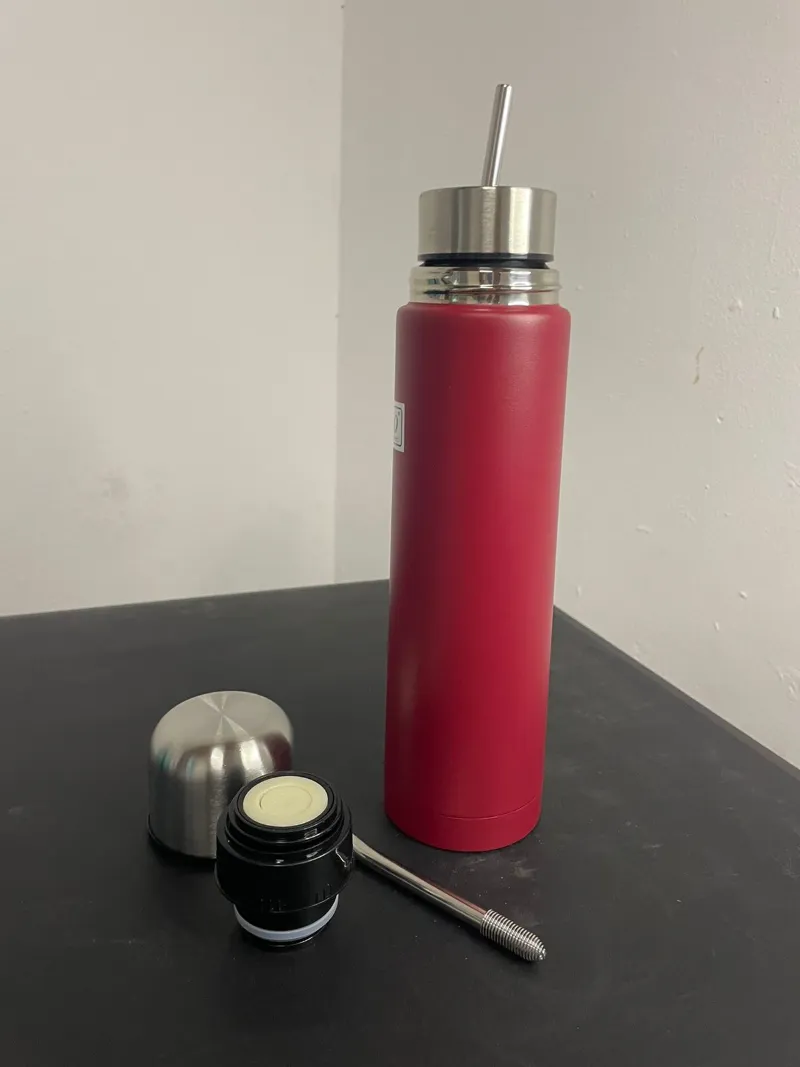 MATE LISTO AUTOCEBANTE  2 en 1 por 750ML — Térmico